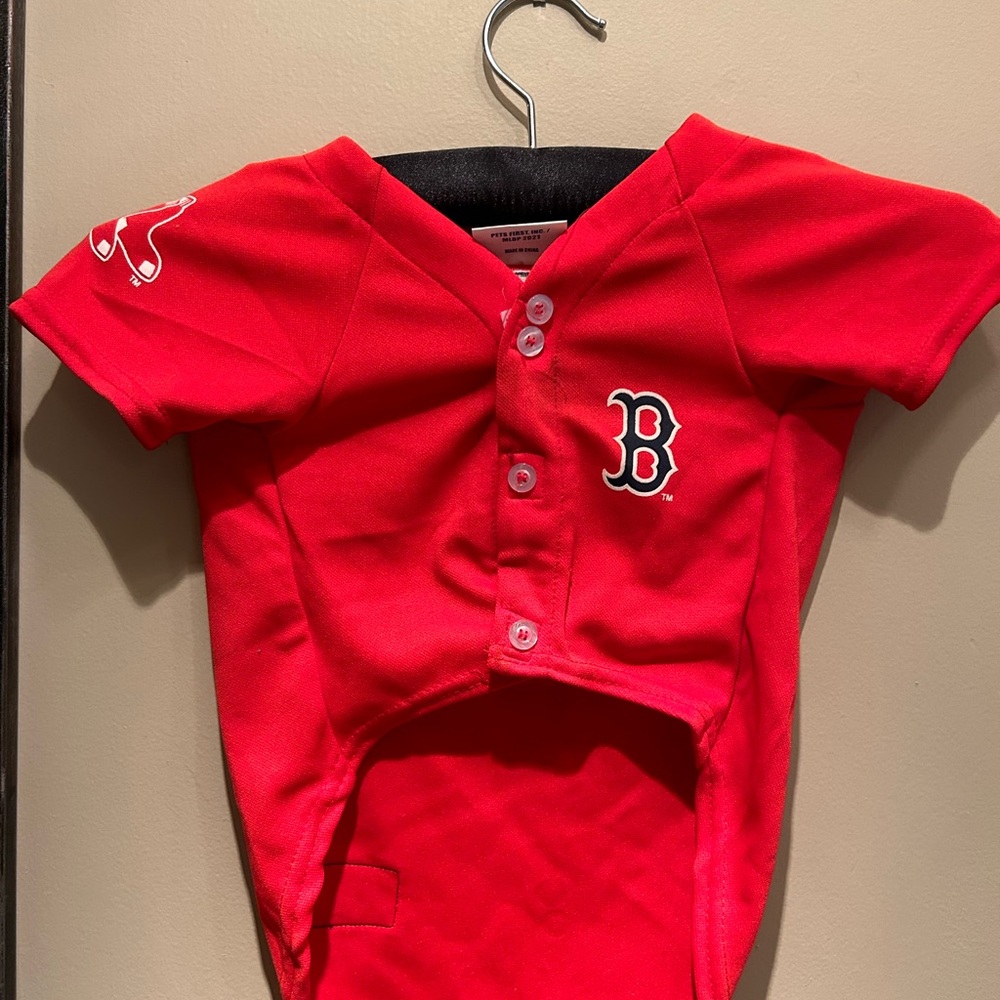 Dog Red Sox jersey size medium - Picture 3 of 3